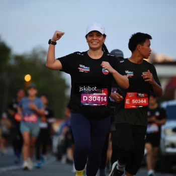 Runner Photo 3716700