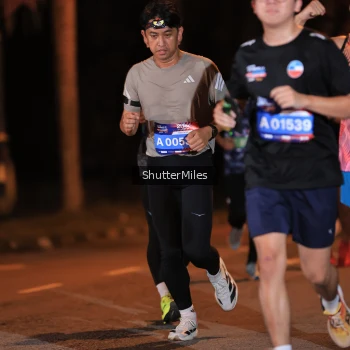 Runner Photo 3716704