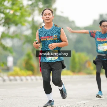 Runner Photo 3716727