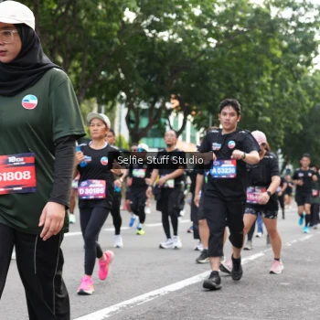 Runner Photo 3716736