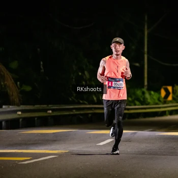 Runner Photo 3716741