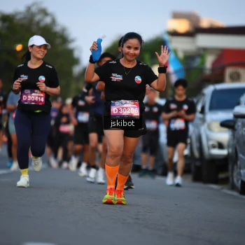 Runner Photo 3716751