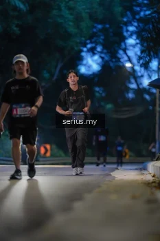 Runner Photo 3716762