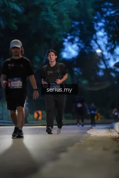 Runner Photo 3716780