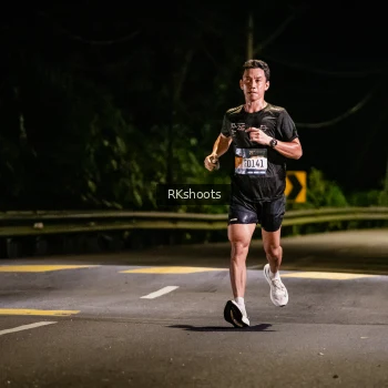 Runner Photo 3716802