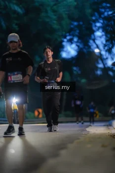 Runner Photo 3716809