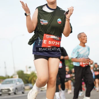 Runner Photo 3716811