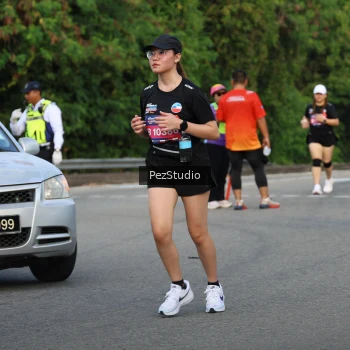 Runner Photo 3716868