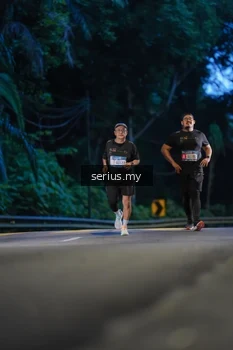 Runner Photo 3716905