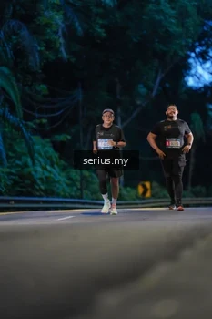 Runner Photo 3716914