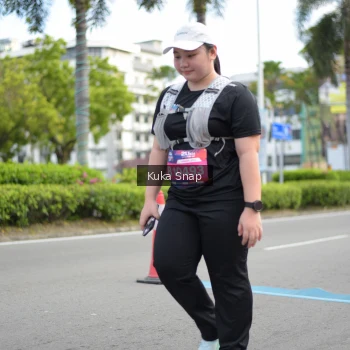 Runner Photo 3716926