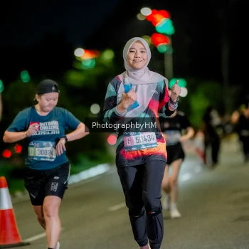 Runner Photo 3716941