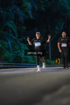 Runner Photo 3716948