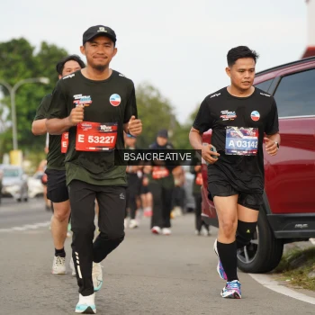 Runner Photo 3716951