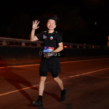 Runner Photo 3716955