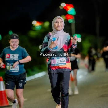 Runner Photo 3716978