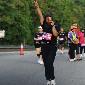 Runner Photo 3716986