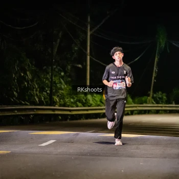 Runner Photo 3717006
