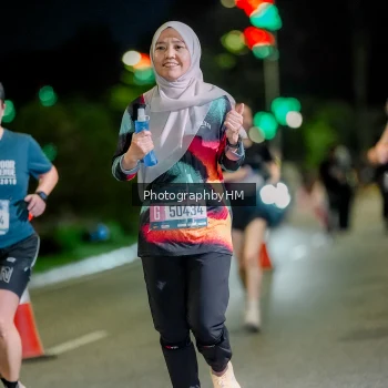 Runner Photo 3717025