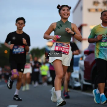 Runner Photo 3717045