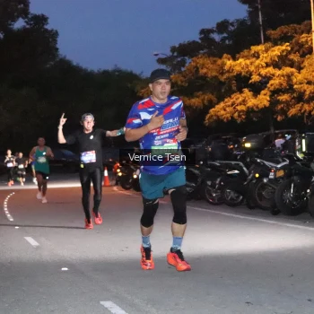 Runner Photo 3717072
