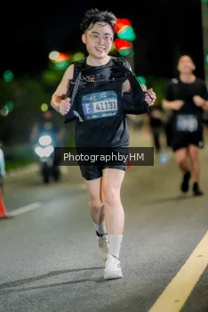 Runner Photo 3717139