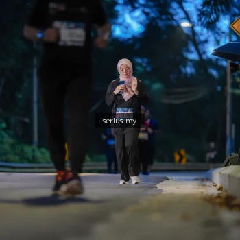 Runner Photo 3717144