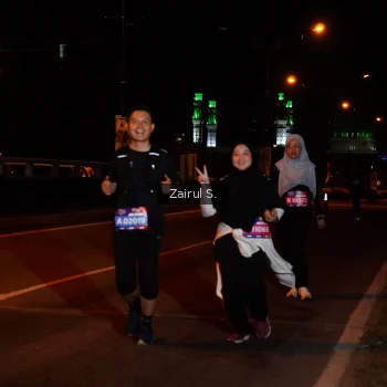 Runner Photo 3717145