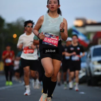 Runner Photo 3717203