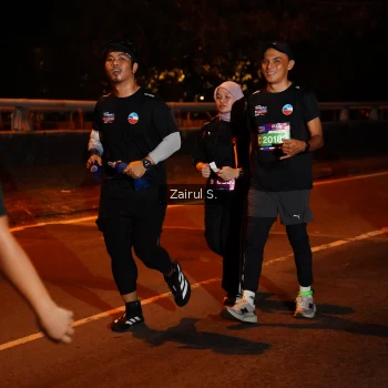 Runner Photo 3717245