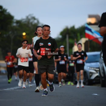 Runner Photo 3717259