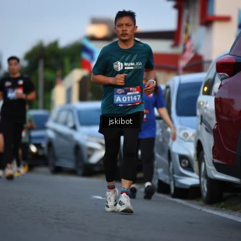 Runner Photo 3717297