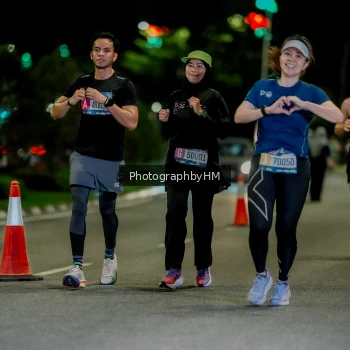Runner Photo 3717304