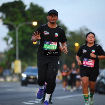 Runner Photo 3717332