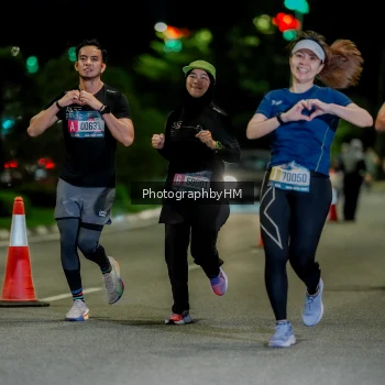 Runner Photo 3717333
