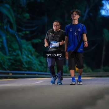 Runner Photo 3717359