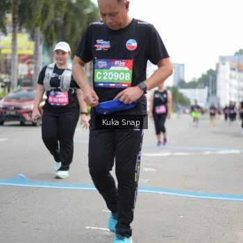 Runner Photo 3717361