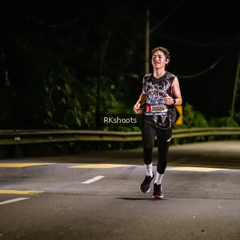 Runner Photo 3717385