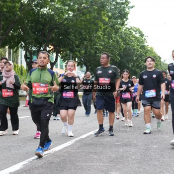 Runner Photo 3717395