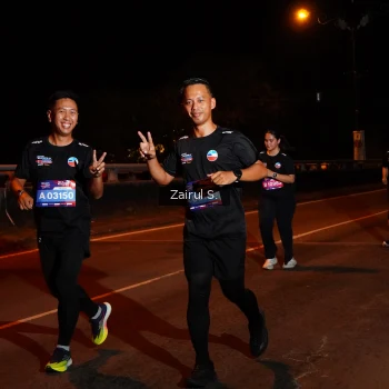 Runner Photo 3717416