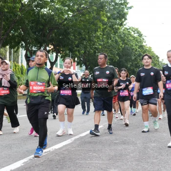 Runner Photo 3717421