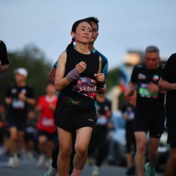 Runner Photo 3717465