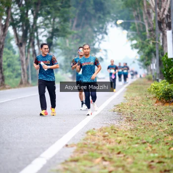Runner Photo 3717467