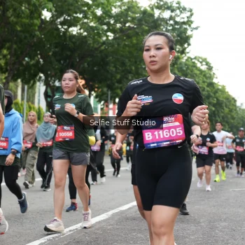 Runner Photo 3717486