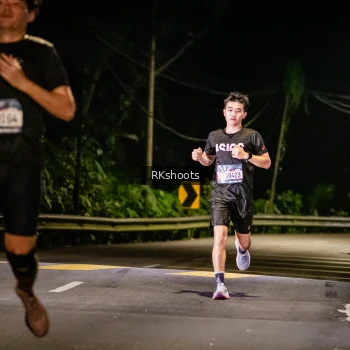 Runner Photo 3717499