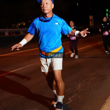 Runner Photo 3717503
