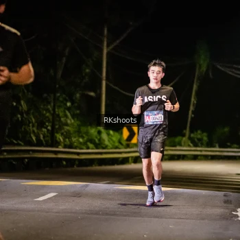 Runner Photo 3717519