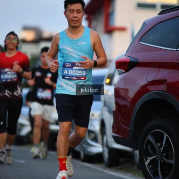 Runner Photo 3717525