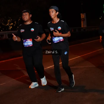 Runner Photo 3717533
