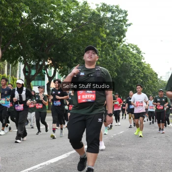 Runner Photo 3717555